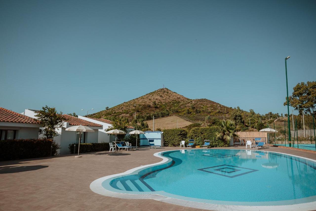 Resort Fior Di Sardegna Posada  Exterior foto